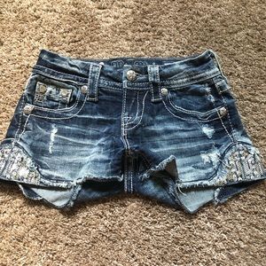 Miss Me Shorts 23